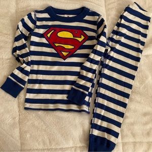 Hanna Andersson Superman Pajama Set Size 4